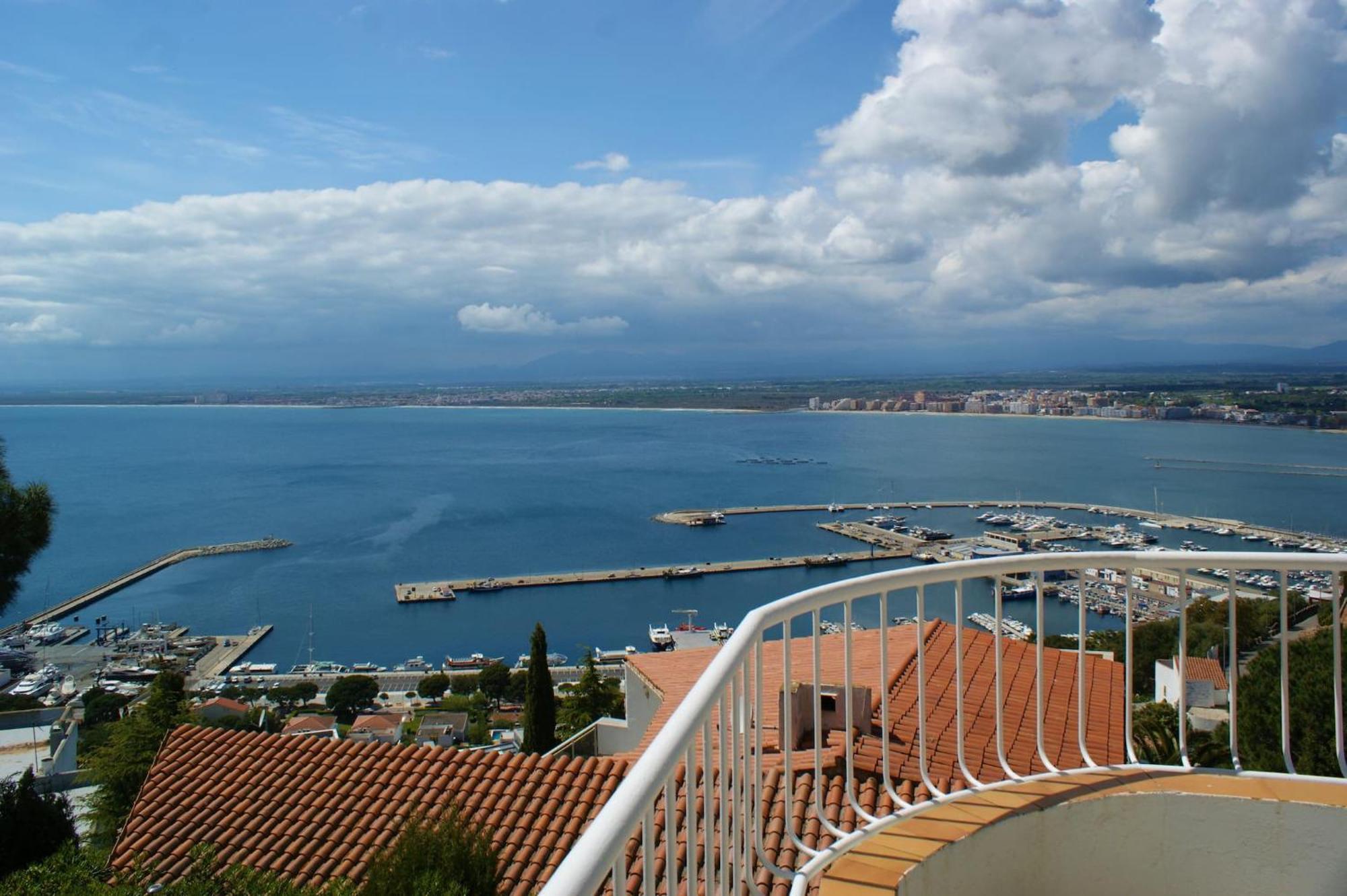 רוזס Apartamento Casa Linda Con Vistas Espectaculares מראה חיצוני תמונה